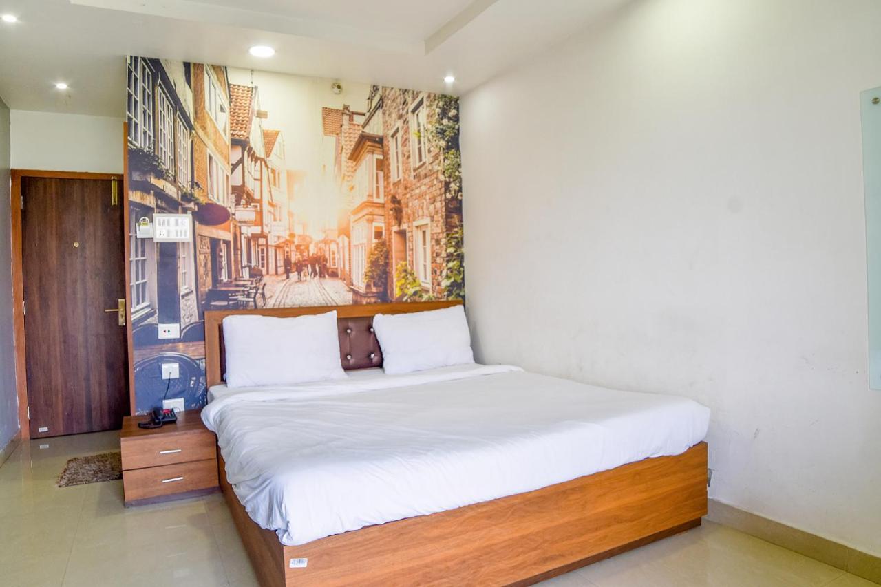 FabHotel IR Luxaria - Fully Vaccinated Staff Guwahati Esterno foto